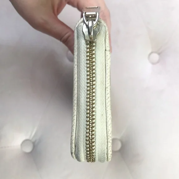 COACH ACCORDION WALLET - Picture 8 of 16